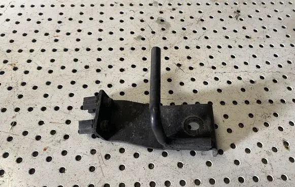 Microcar M.GO Trunk lock loop 