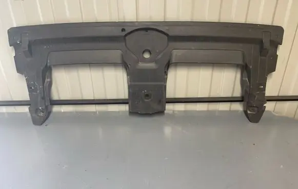 Audi Q7 4M Radiator trim 4M0807081A