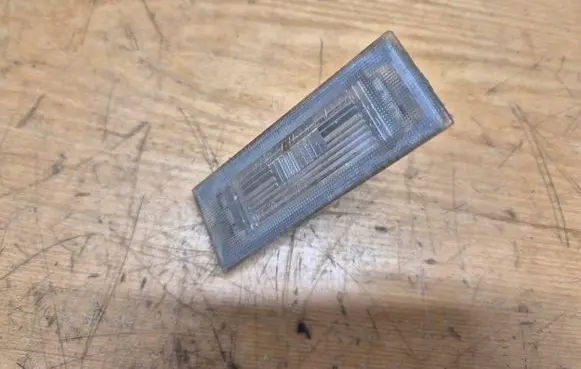 Hyundai Sonata Number plate light 925013K0