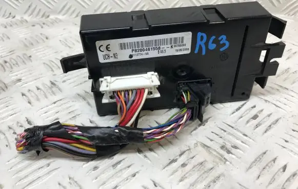 Renault Trafic II (X83) Comfort/convenience module P8200461558