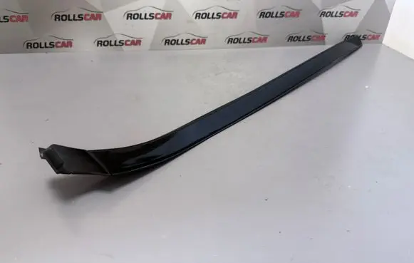 Mercedes-Benz E C207 W207 Windshield trim A2076901362 482861