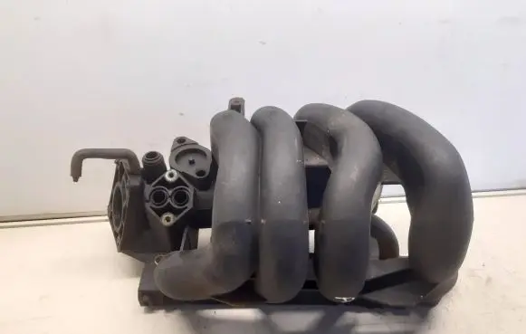 Ford Focus Intake manifold XS4E9424