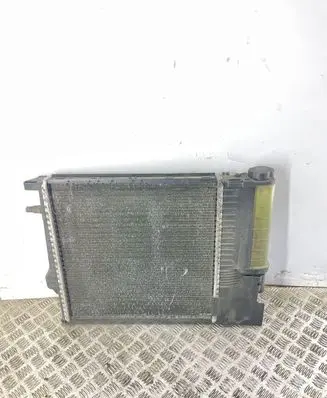 BMW 3 E36 Coolant radiator 1247145