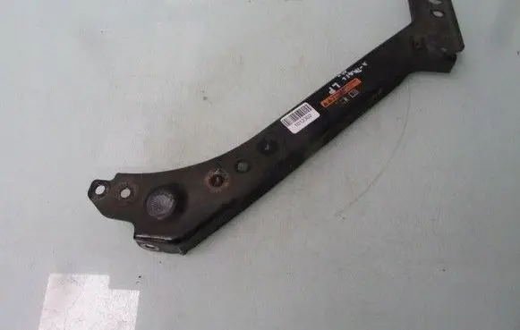 Nissan X-Trail T31 Fog light bracket XTRAIL