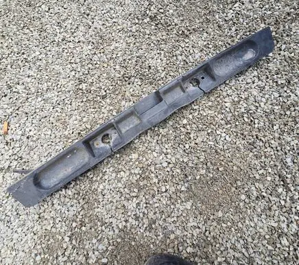 Nissan Primera Trunk door license plate light bar 908102F700