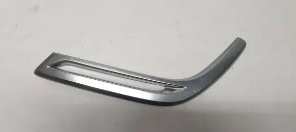 Volvo XC60 Front bumper splitter molding 31290444LH