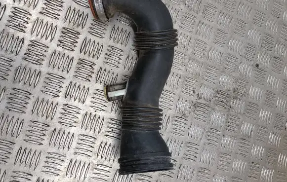 Peugeot 207 Intercooler hose/pipe 9656953680A01