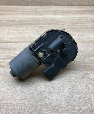 Volkswagen PASSAT B6 Wiper motor 3C2955119B