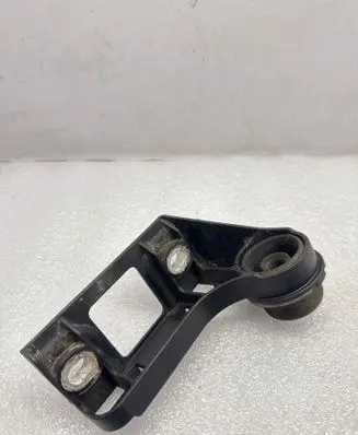 Opel Astra K Muffler mount bracket/holder 13453330