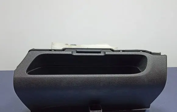 Nissan Note (E11) Glove box