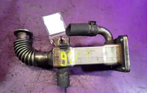 Renault Scenic II - Grand scenic II EGR valve cooler h7700107471