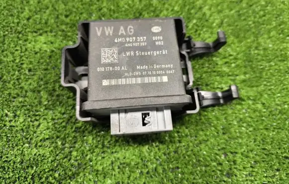 Audi A7 S7 4G Light module LCM 4H0907357 01017800AL