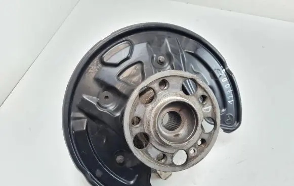Mercedes-Benz CLS C257 Rear wheel hub A2055467480