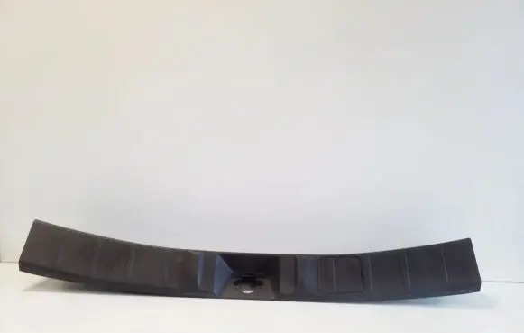 Mitsubishi Outlander Trunk/boot sill cover protection 7240A135