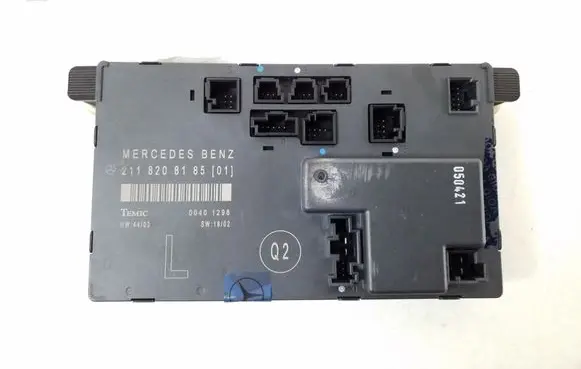 Mercedes-Benz E W211 Door control unit/module A2118208185