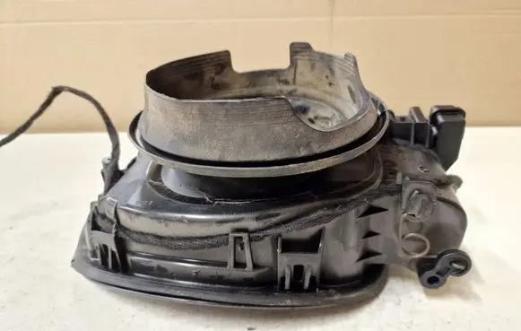 BMW 1 F20 F21 Fuel tank cap 7238095