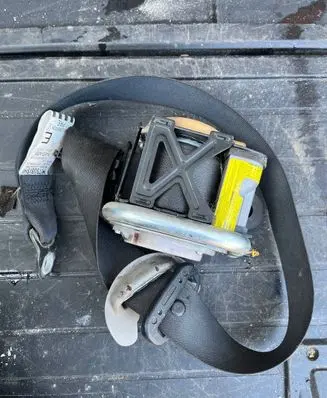 Mitsubishi Grandis Front seatbelt C9094HR