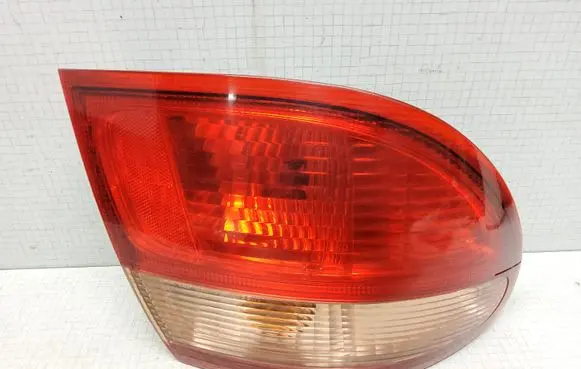 Nissan Almera N16 Rear/tail lights