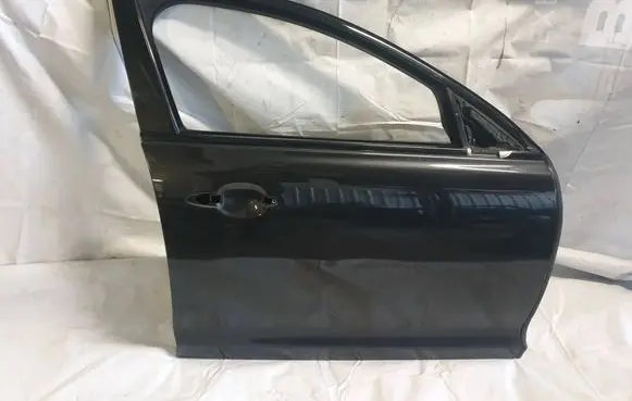 Jaguar XJL Front door 