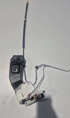Dodge Durango III Front door lock 68250661AC