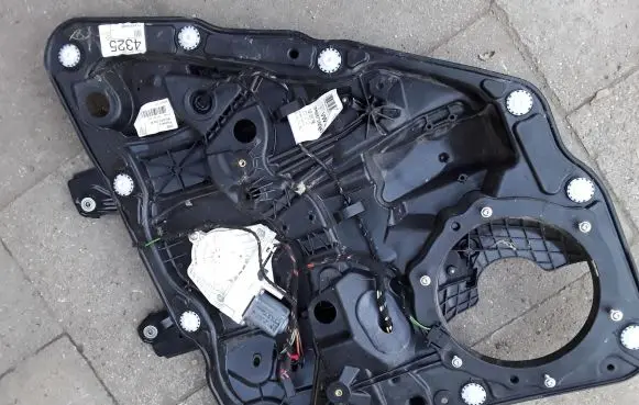 Porsche Cayenne (92A) Rear door window regulator with motor 7P5839756B 7P59711694D