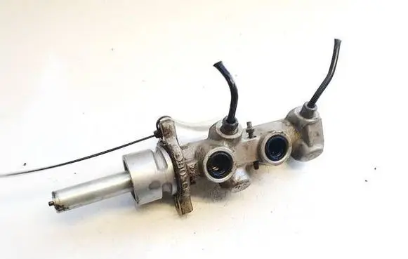 Citroen C4 I Master brake cylinder 22495179