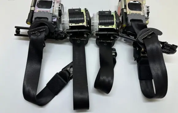 Porsche Macan (95B) Set of seat belts 95B857705