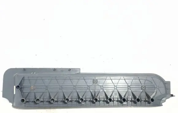 Mercedes-Benz Vito Viano W639 Front sill trim cover P0099419