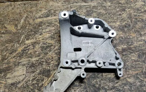 Jeep Compass A/C compressor mount bracket 05281431AB