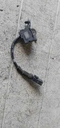 Audi Q7 4L ABS wheel speed sensor 7L0907673B