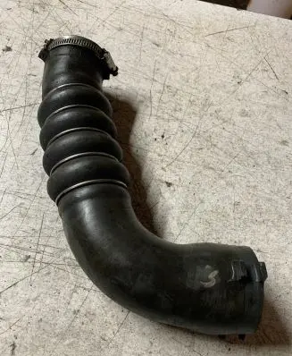 Audi A6 S6 C6 4F Intercooler hose/pipe 4F0145738F