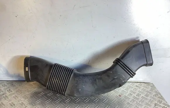 BMW 6 F06 Gran coupe Air intake duct part 8513454 193855