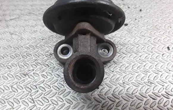 Ford Ranger EGR valve XC2E9D475A3A