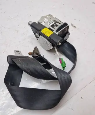 Volvo XC60 Front seatbelt 34033923C