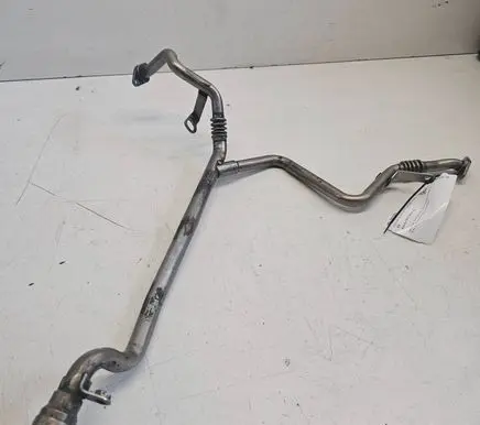 Audi A6 S6 C5 4B Breather/breather pipe/hose 078131831E