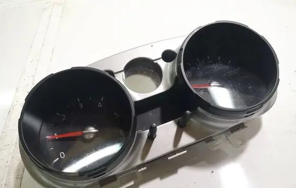 Nissan Qashqai Speedometer (instrument cluster) JD08D