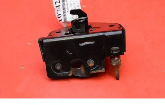Renault Trafic I Tailgate/trunk/boot lock/catch/latch 
