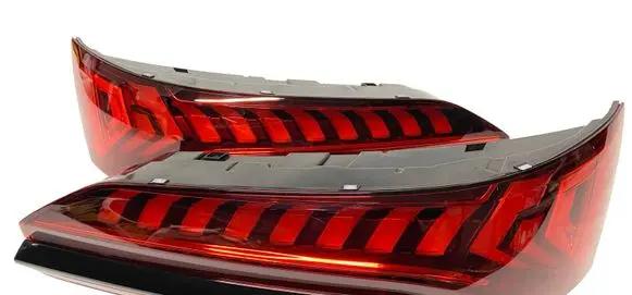 Audi SQ7 Rear/tail lights set 4M0945094J , 4M0945093J