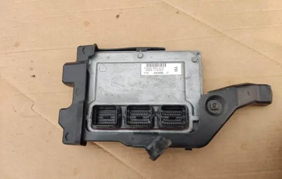Honda Jazz Engine control unit/module ECU 37820-RE0-E72
