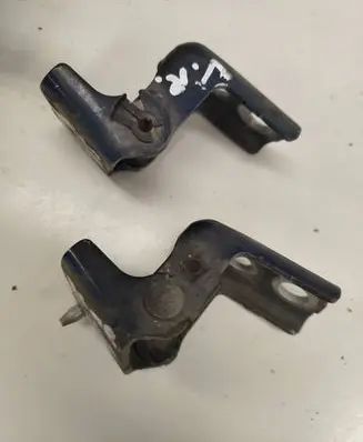 Peugeot 308 Front door hinge set 13395