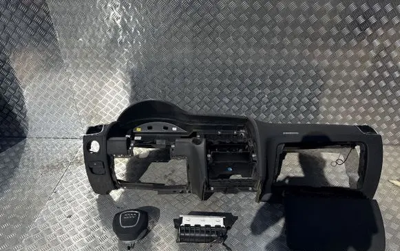 Audi Q7 4L Dashboard 