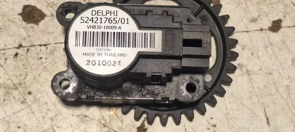 Opel Insignia A Air flap motor/actuator 52421765 2010024 VHB3010009A