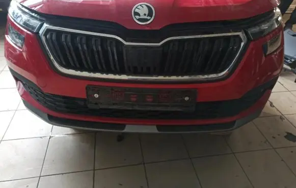 Skoda Kamiq Front piece kit 