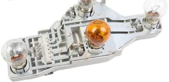 Skoda Octavia Mk2 (1Z) Tail light bulb cover holder 1Z9945258