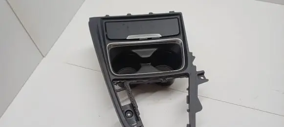 BMW 3 F30 F35 F31 Cup holder front 9218925