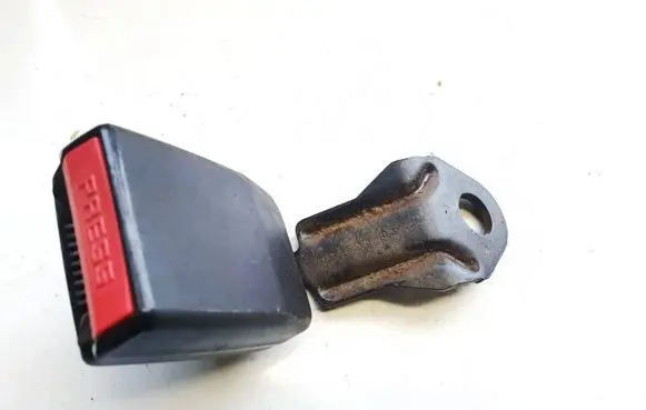 Peugeot 807 Rear seatbelt buckle 6005836