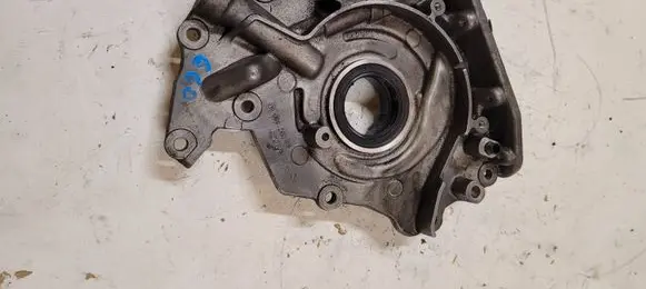 Peugeot 308 Oil pump 9686038880