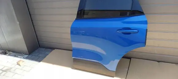 Ford Kuga III Rear door