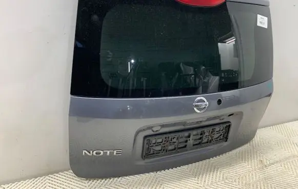 Nissan Note (E11) Tailgate/trunk/boot lid 