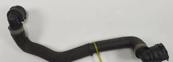Mercedes-Benz GLC X253 C253 Engine coolant pipe/hose A2135017400